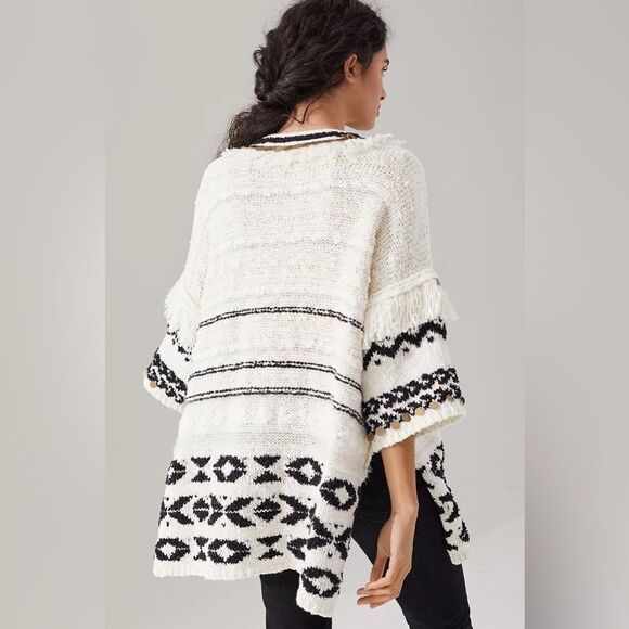 Anthropologie Extra Small/Small Margot Fringed Poncho Sweater Metal - Picture 2 of 12